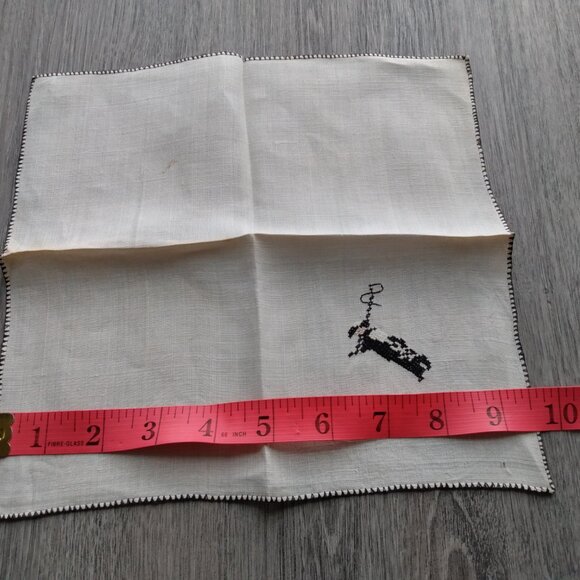 Vintage Linen Tablecloth & Napkins Set Black Cross Stitch Dragon Boat Pagoda - Picture 16 of 16